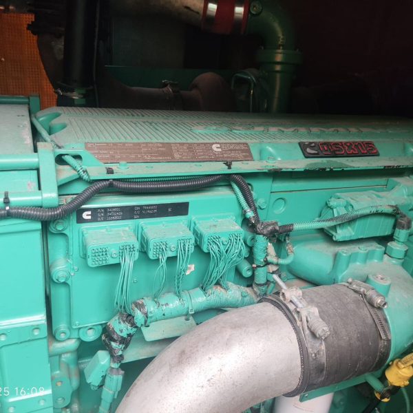 دیزل ژنراتور کامینز QSX – توان ۵۵۰ کاوا