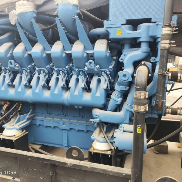 دیزل ژنراتور MTU 2000 کاوا با آلترناتور استمفورد